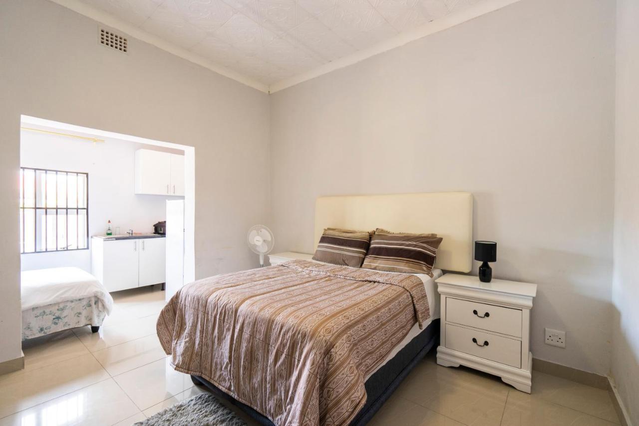 Hasate Guest House 10 Florence Street Oakdale Belliville 7530 Cape Town South African 외부 사진